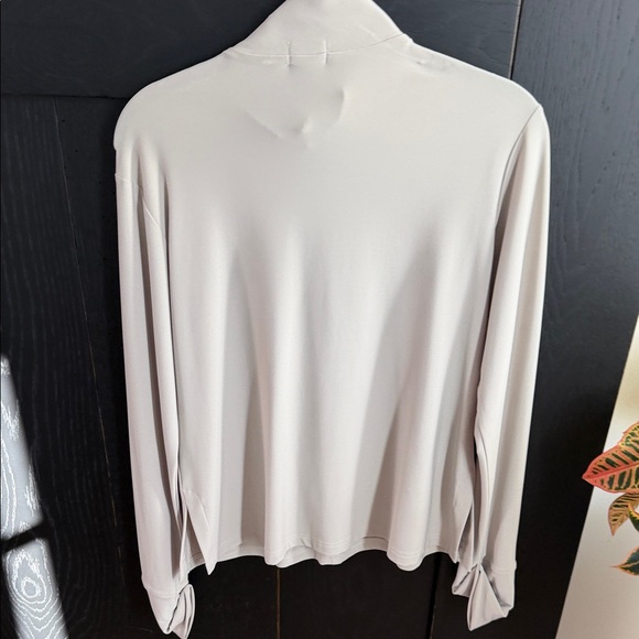 Sympli 3/4 Zip Top - Picture 3 of 12